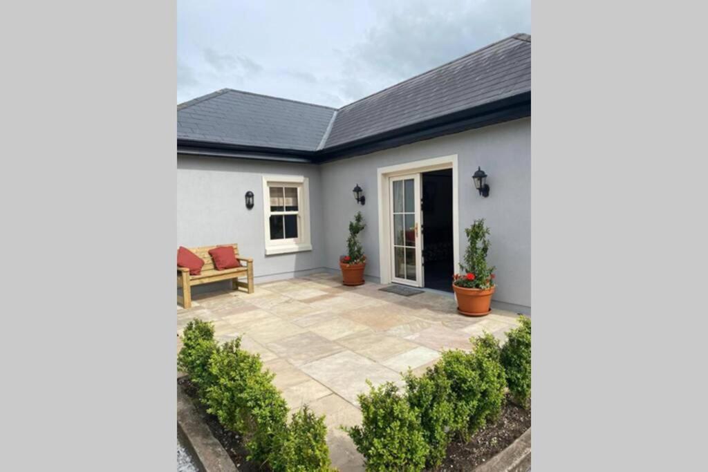 Yellow Heights Accommodation Tinahely Exterior foto